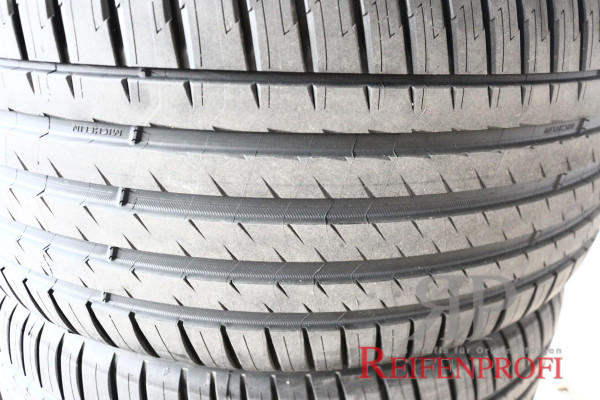 Michelin PI-SP4 285/40 R22 110Y XL - C, A, B, 74dB Sommerreifen DOT 2023 DEMO S38