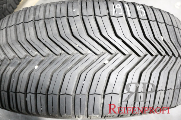 Michelin Cross Climate Ganzjahresreifen 225/45 R17 94W Allwetterreifen DOT 2019 5mm W4