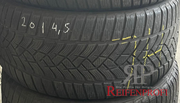 Goodyear Ultra Grip Performance+ 245/40 R18 97V Winterreifen DOT 2020 4,5mm W10